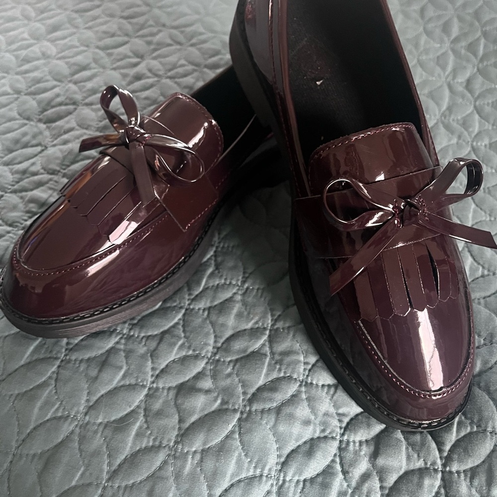 Women’s Burgundy Loafers-Size 8
